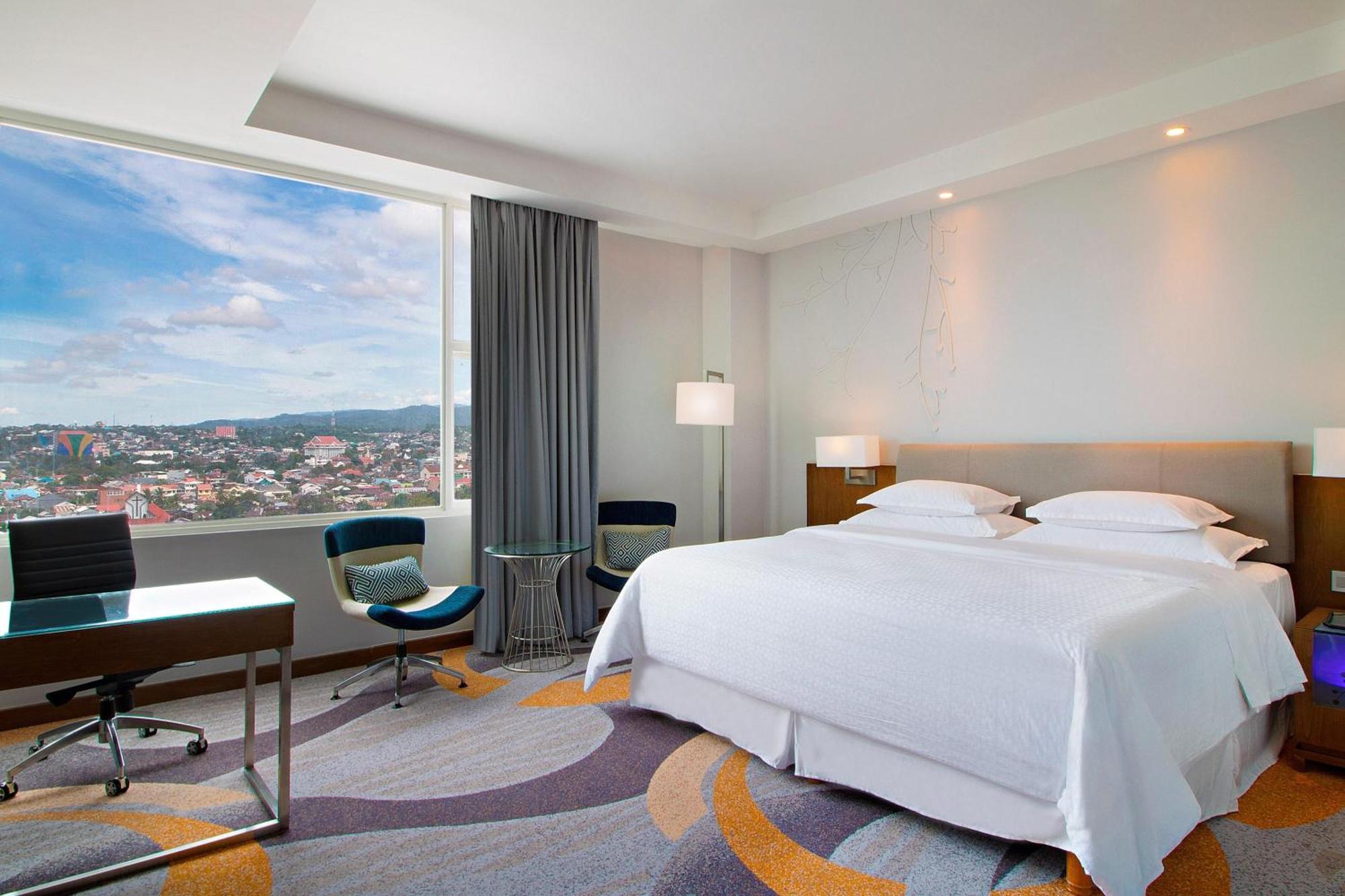 Four Points By Sheraton Manado Exterior foto